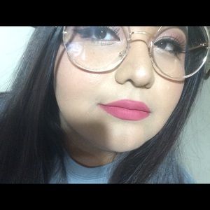 Meet your Posher, Jazmin